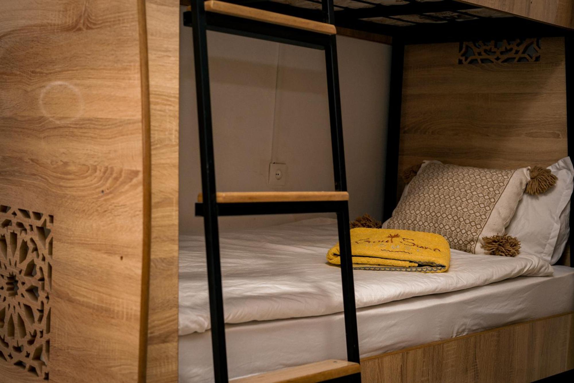 Soul Surf House Anza Hostel อกาดีร์ ภายนอก รูปภาพ